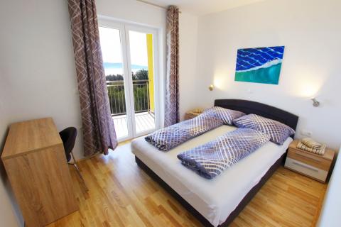 Ravni, Kuća  s bazenom, 6 apartmana, otvoren pogled na more