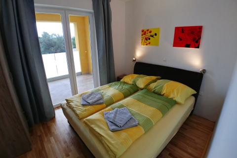 Ravni, Kuća  s bazenom, 6 apartmana, otvoren pogled na more