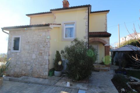 Istrien, Poreč Umgebung – Einfamilienhaus mit Meerblick