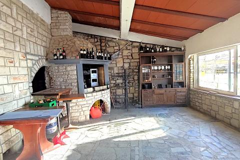 Istra,Umag,Kuća i restoran,prvi red do mora za adaptaciju.