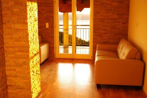 Drenje, apartmanska kuća s otvorenim pogledom na more