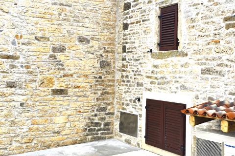 Istra,Grožnjan,okolica-Adaptirana kamena kuća