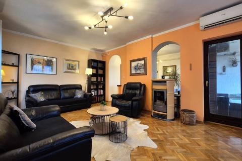 Condo/Apartment Opatija, 101,20m2