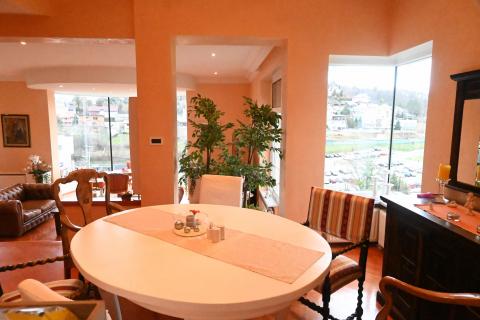 Zagreb, Gračani - kuća, garaža, okućnica, poslovni prostor, zamjena