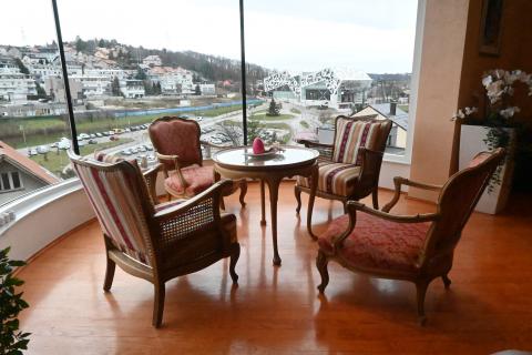 Zagreb, Gračani - kuća, garaža, okućnica, poslovni prostor, zamjena