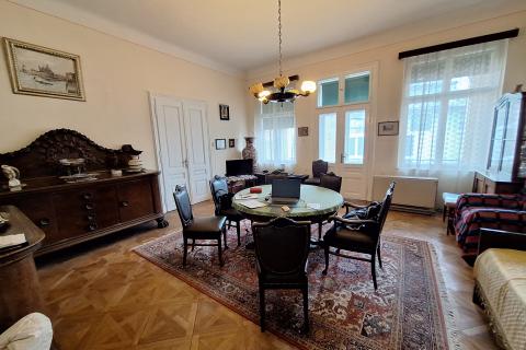 OPATIJA - gospodski stan u centru