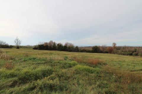 Zemlji&scaron;te s pogledom na more