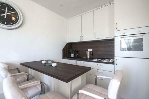 Istra, kuća sa dva stana u Šišanu