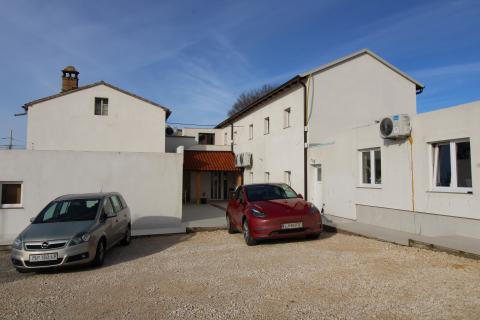 House Kaštelir, Kaštelir-Labinci, 837m2