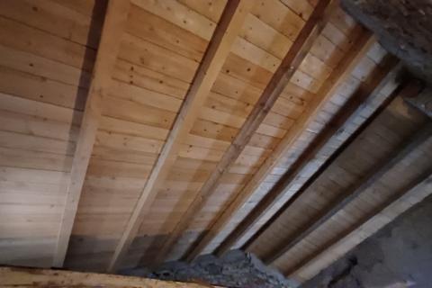 Istra, Peruški, stara zgrada za obnovu