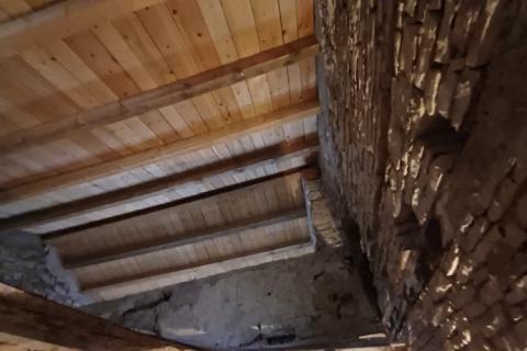 Istra, Peruški, stara zgrada za obnovu