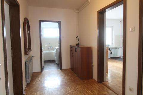 Hiša Centar, Velika Gorica, 476m2