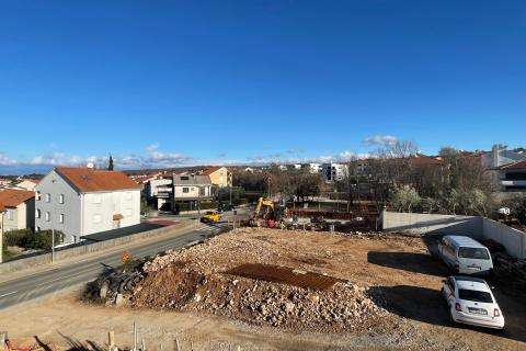 Otok Krk,Malinska,dvojna kuća u izgradnji,165 m2,pogled na more