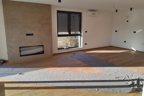 Istra,Pula,novi luksuzni stan trosobni na odličnoj lokaciji