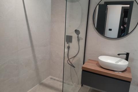 Istra,Pula,novi luksuzni stan trosobni na odličnoj lokaciji