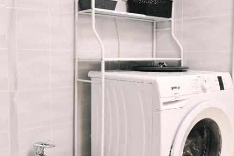 OTOK KRK-DOBRINJ samostojeća kuća sa dva stana i bazenom 