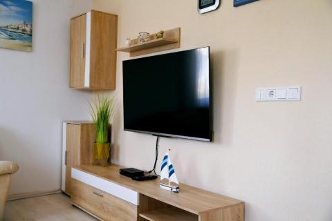 OTOK KRK-DOBRINJ samostojeća kuća sa dva stana i bazenom 