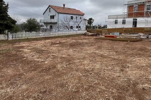 Bouwgrond Baderna, Poreč, 708m2