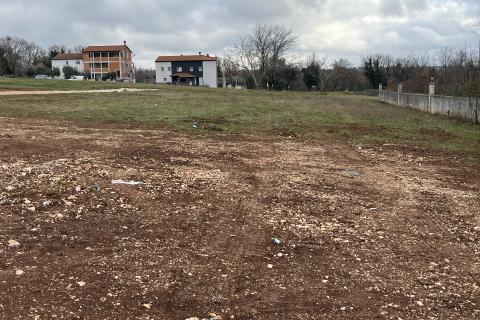 Bouwgrond Baderna, Poreč, 708m2