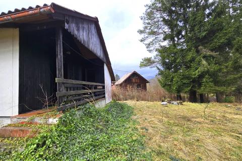Земельный участок с дачным домиком, Горский Котар, Врбовское, 1496 м²