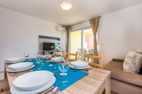 Crikvenica, Dramalj - Kuća sa bazenom i 3 parkinga, 200m2