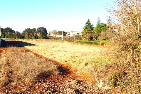 Istra,Kaštelir-Građevinsko zemljište na rubnom dijelu