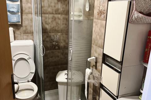 Istra, Umag - samostojeća apartmanska kuća, 100m od mora 