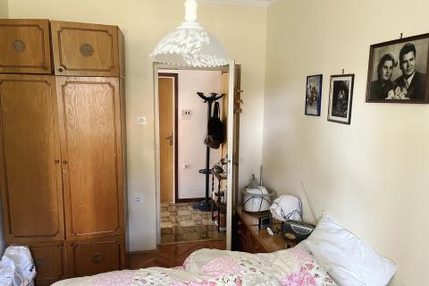 Istra, Umag - samostojeća apartmanska kuća, 100m od mora 