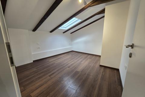 Flat/Appartement Rovinj, 75m2