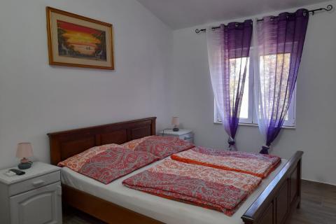 Istra, Fažana, kuća s bazenom 500 m od mora