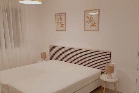 Istra, Tar-Kuća u nizu s dva parkirna mjesta