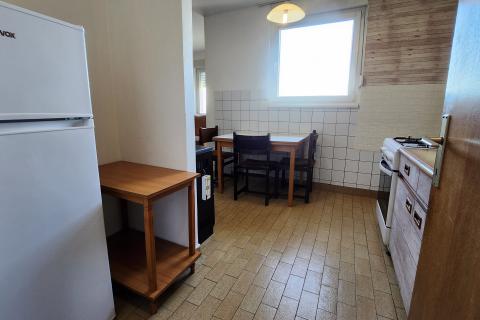 Daruvar, centar - dvosoban stan s balkonom