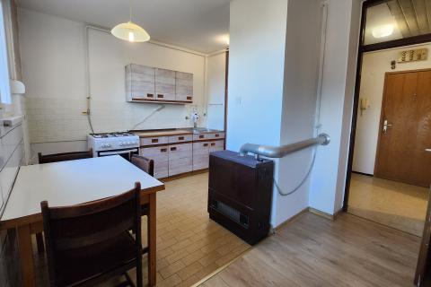 Daruvar, centar - dvosoban stan s balkonom