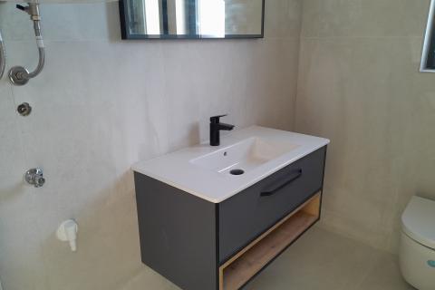 Istra,Banjole,stan sa pogledom na more!!