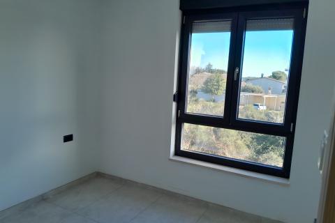 Istra,Banjole,stan sa pogledom na more!!