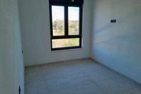 Istra,Banjole,stan sa pogledom na more!!