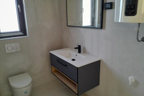 Istra,Banjole,stan sa pogledom na more!!