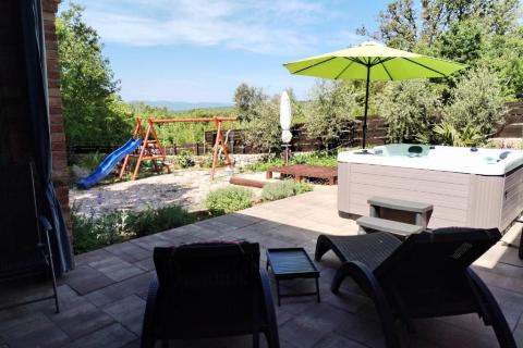 OTOK KRK-Oaza mira u srcu prirode