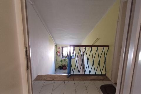 Istra,Pula-stan na 2. katu, potkrovlje