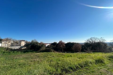 Istra, Kaštelir, lijepo zemljište sa pogledom na more