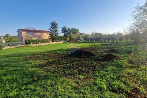 Stavbno zemljišče Loborika, Marčana, 584m2