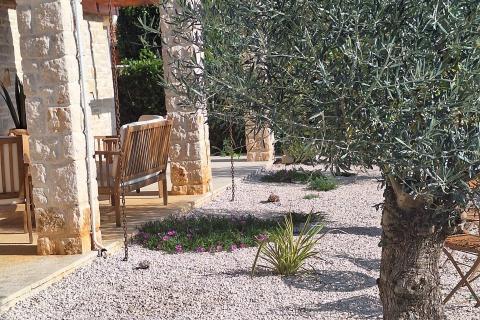 Poreč, okolica, lijepa autohtona vila s pogledom na more