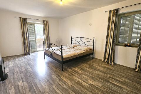 Istra, Umag centar, kuća s puno potencijala