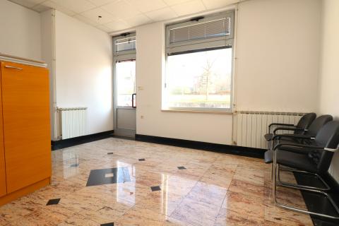 Zagreb, Malešnica, dvoetažni poslovni prostor, 135m2