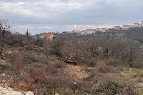 Novi Vinodolski - građevinski teren 505 m2