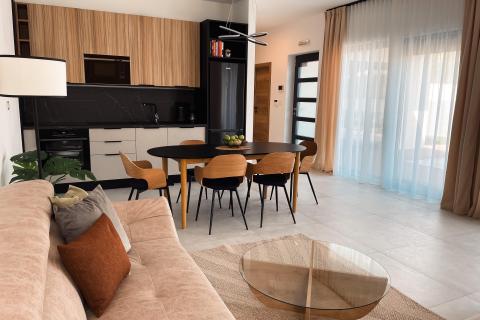 Istra, Pomer- nova kuća sa bazenom