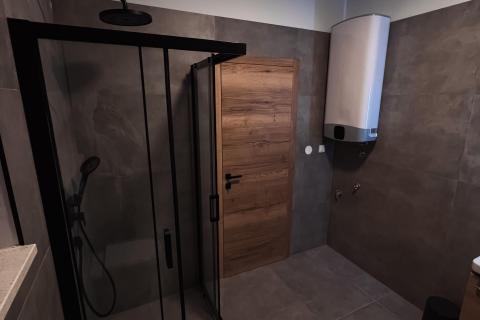 Istra, Pomer- nova kuća sa bazenom