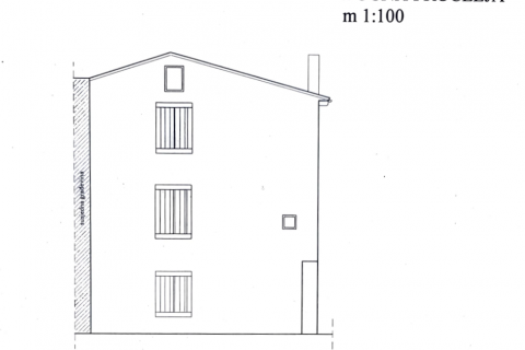 Istra,Rovinj-hiša,staro mestno jedro,center, za obnovo-244m2