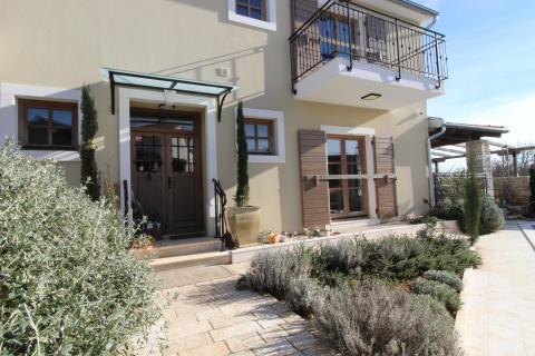 Дом Peresiji, Svetvinčenat, 235m2