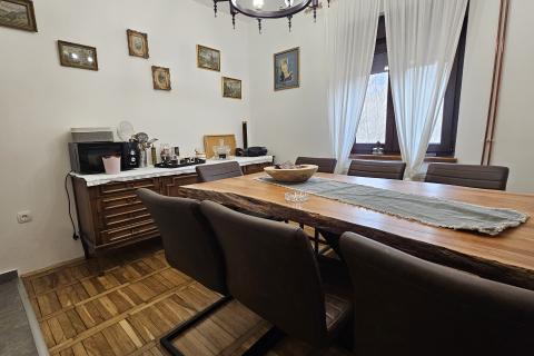 Hiša Brod na Kupi, Delnice, 252m2